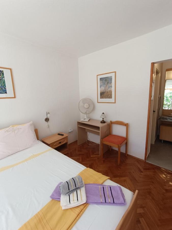 Rooms Rita Cres Buitenkant foto