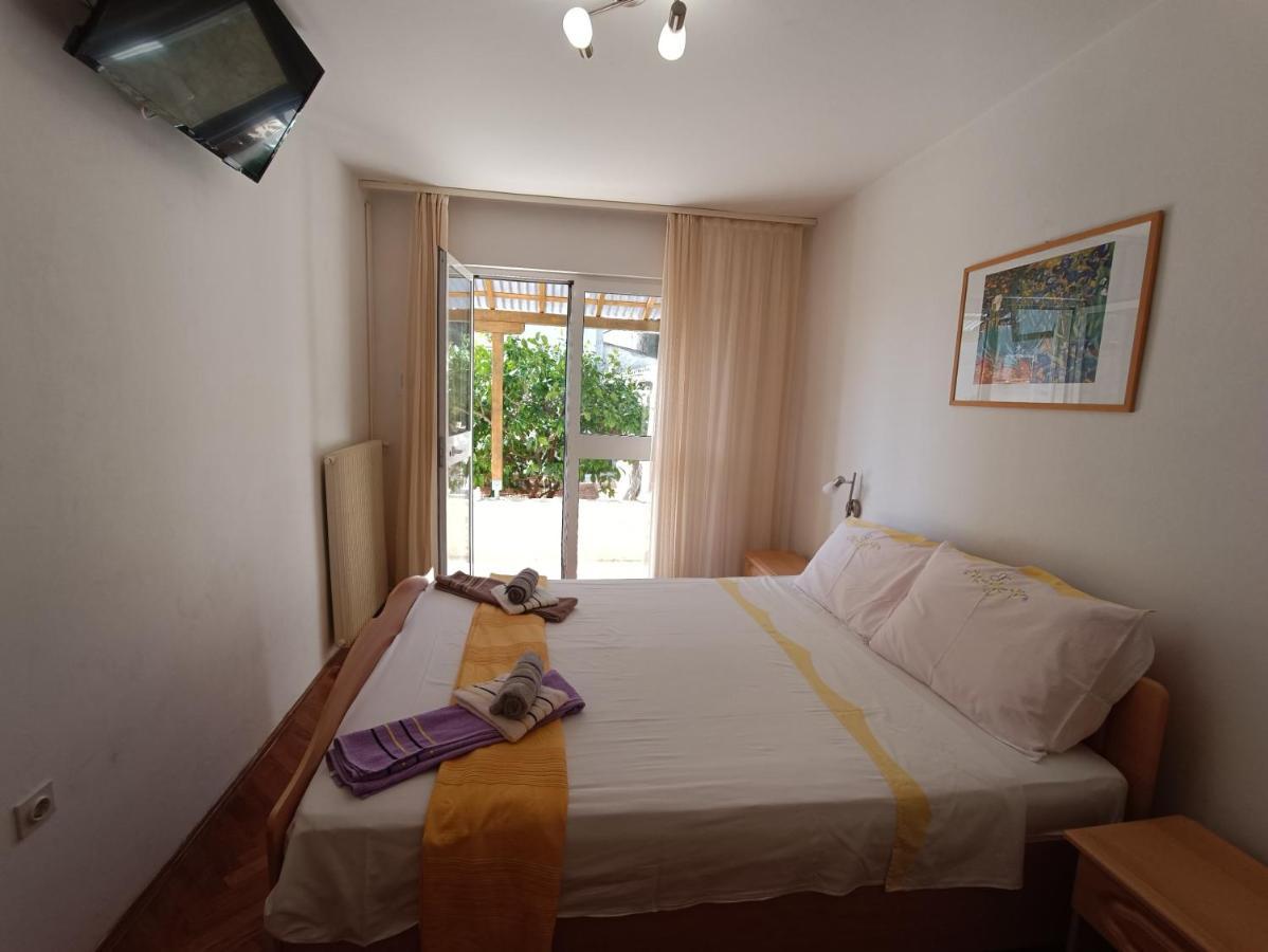 Rooms Rita Cres Buitenkant foto