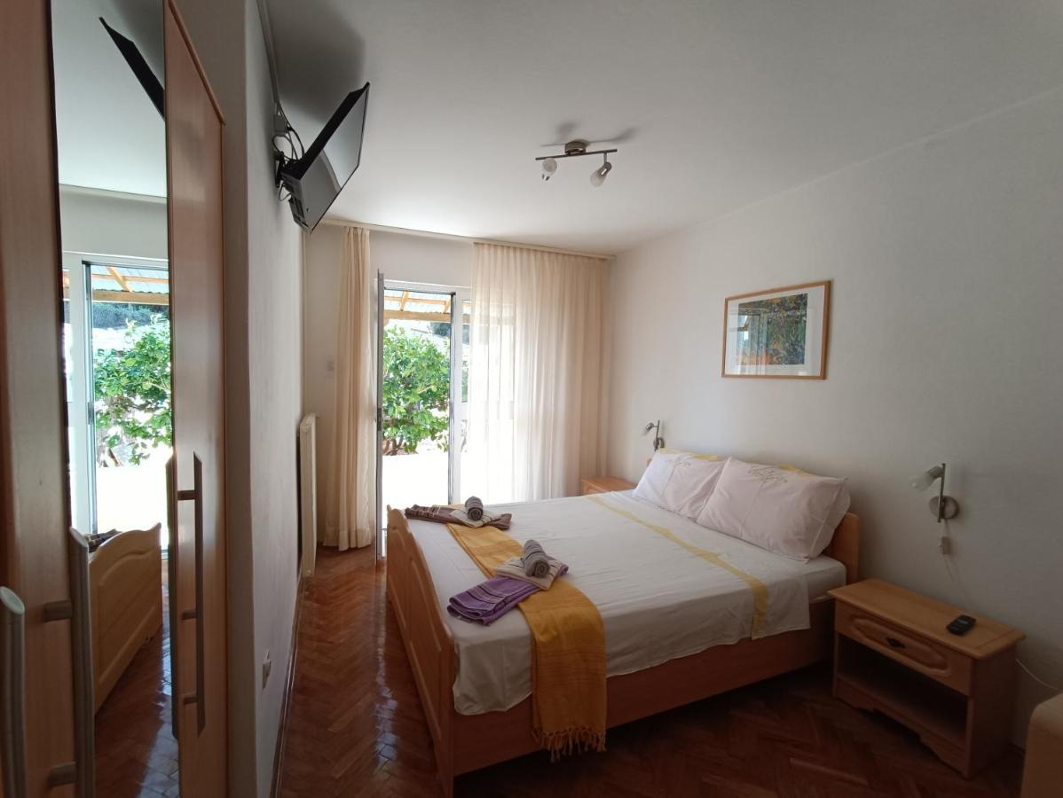 Rooms Rita Cres Buitenkant foto