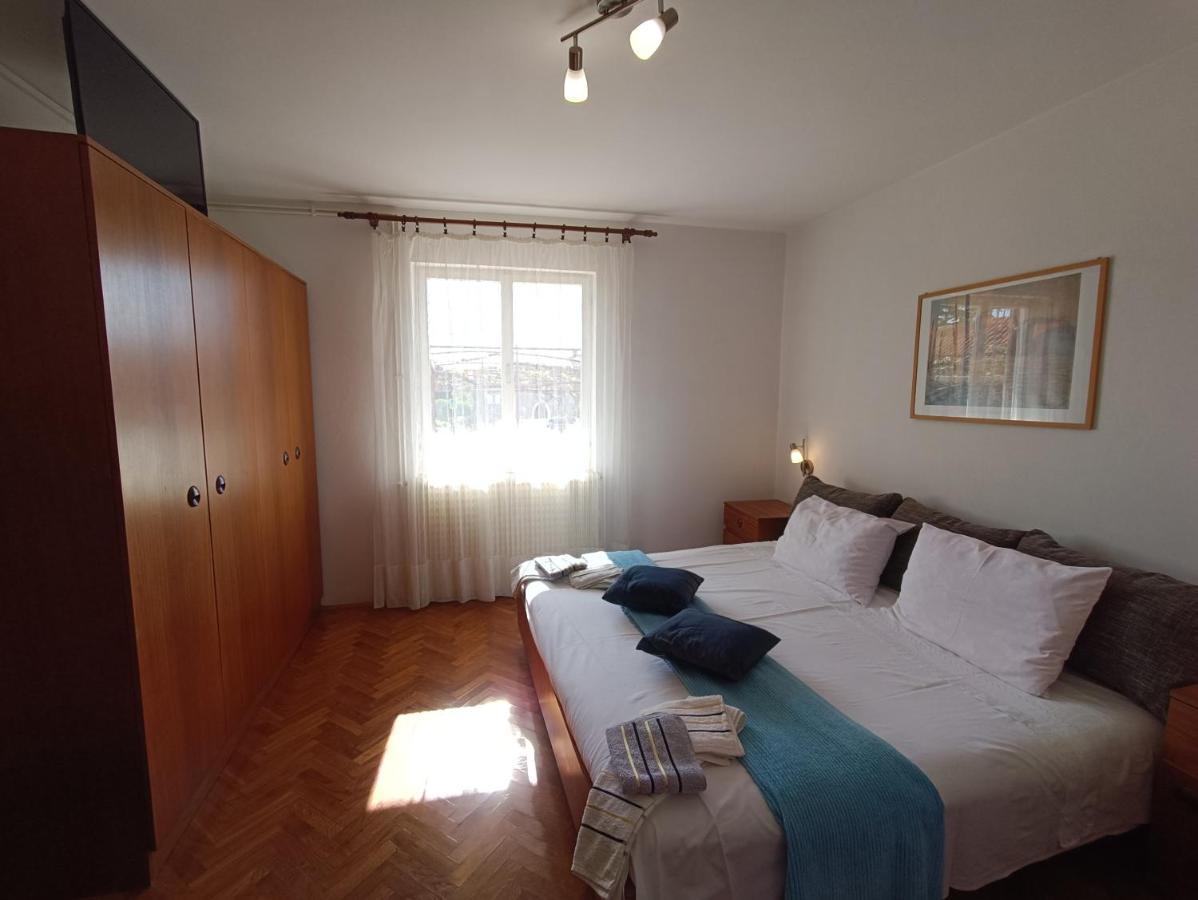 Rooms Rita Cres Buitenkant foto
