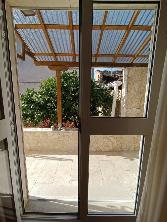 Rooms Rita Cres Buitenkant foto